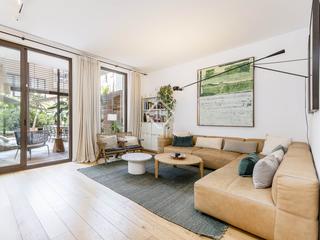Piso en L´Antiga Esquerra de l´Eixample. Piso en excelentes condiciones con cuatro dormitorios y 75 m de