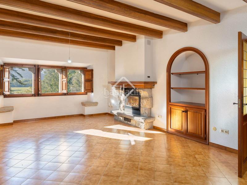 Foto 77d6a424-0a17-4475-a0b6-99b61dd17a89. Casale con riscaldamento in Vall d´en Bas (La)