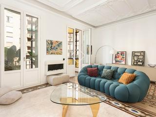 Appartement à Dreta de l´Eixample. Piso en excelentes condiciones de 3 dormitorios con 27m terraza