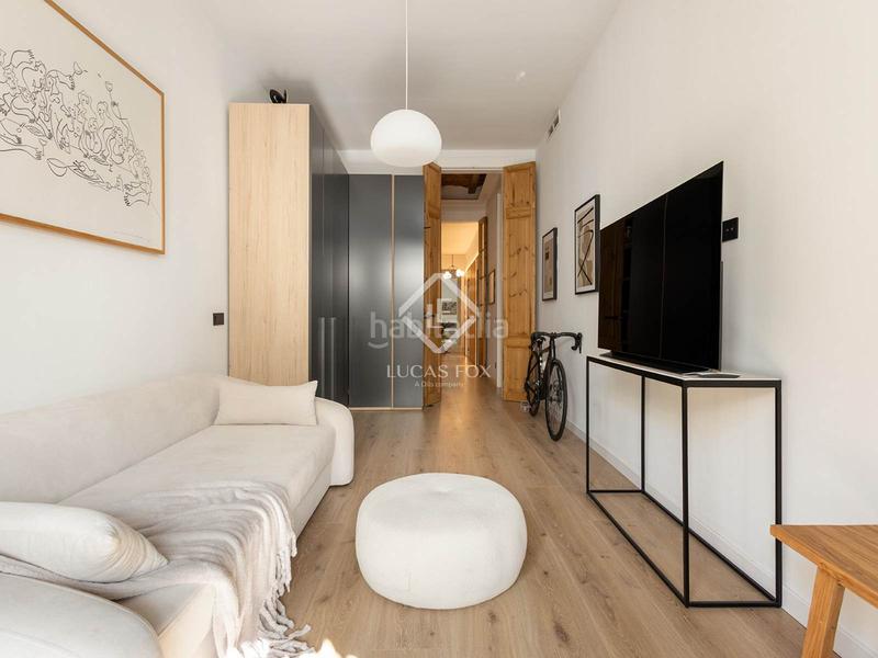 Foto 56774878-4ecc-47aa-8435-839ddf8a2419. Pis amb calefacció a Dreta de l´Eixample Barcelona