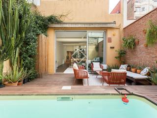 Pis a Sant Antoni. Loft industrial contemporáneo con piscina privada a un paso de s