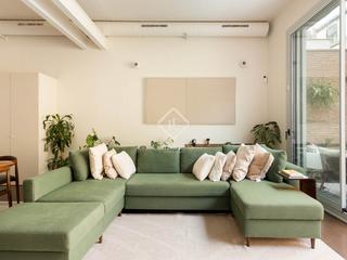 Piso en Sant Antoni. Loft industrial contemporáneo con piscina privada a un paso de s