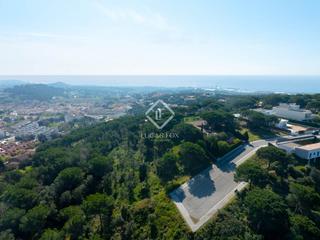 Chalet en El Mirador-La Cornisa. Impresionante villa de obra nueva con vistas al mar en venta en