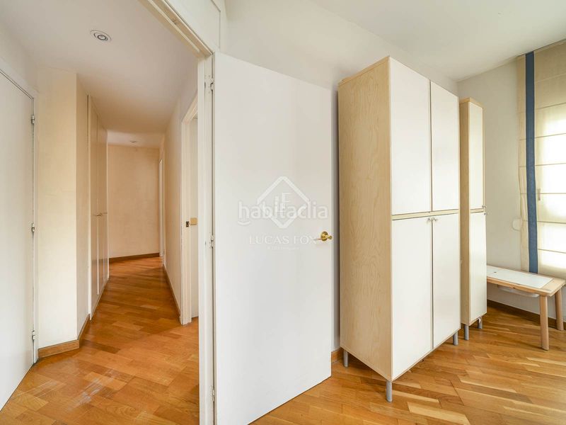 Foto 59a8afba-1e01-42ff-86a2-7ec8d9c22a27. Pis amb calefacció aparcament a La Vila Olímpica del Poblenou Barcelona