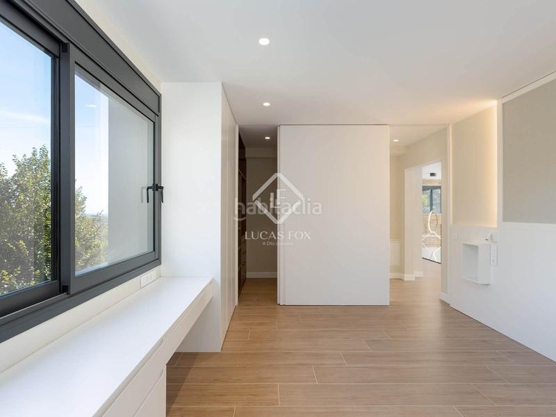 Foto 3e8a1c89-9bac-489b-a01a-7369fe272756. Chalet avec chauffage parking piscine dans Tiana