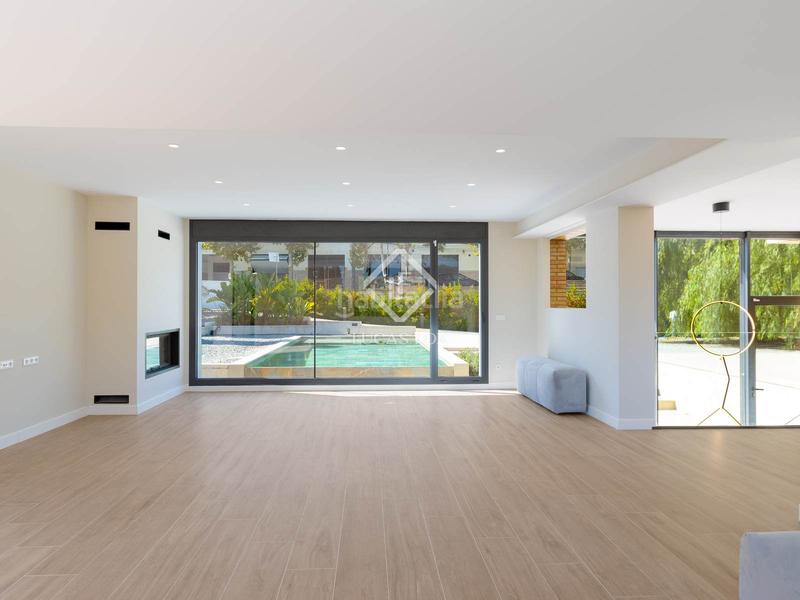 Foto 5d5a8e5e-7175-492c-8023-83ff81bb8f5e. Chalet avec chauffage parking piscine dans Tiana