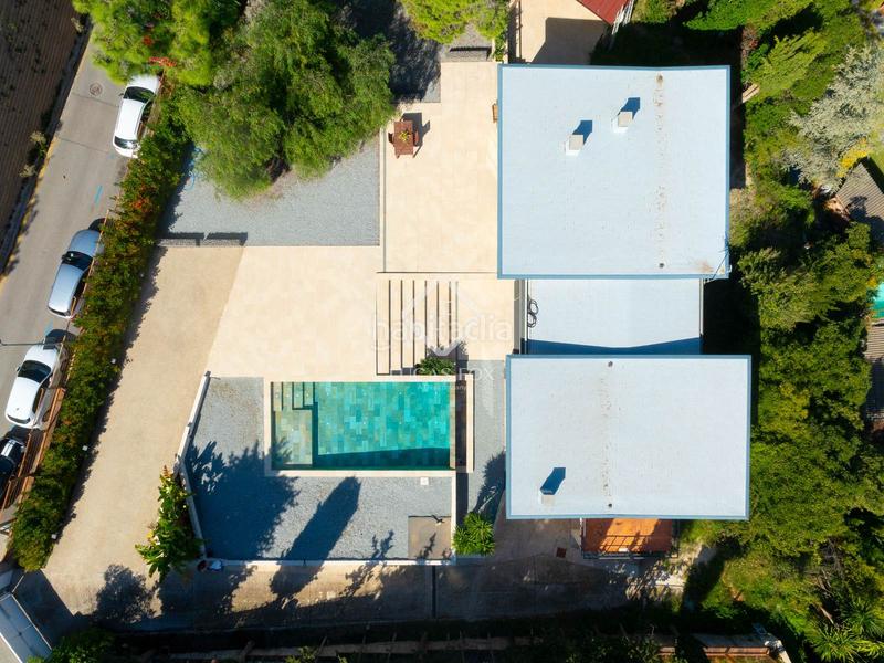 Foto acbdcf0e-1693-4001-af26-0df270b9f517. Chalet avec chauffage parking piscine dans Tiana