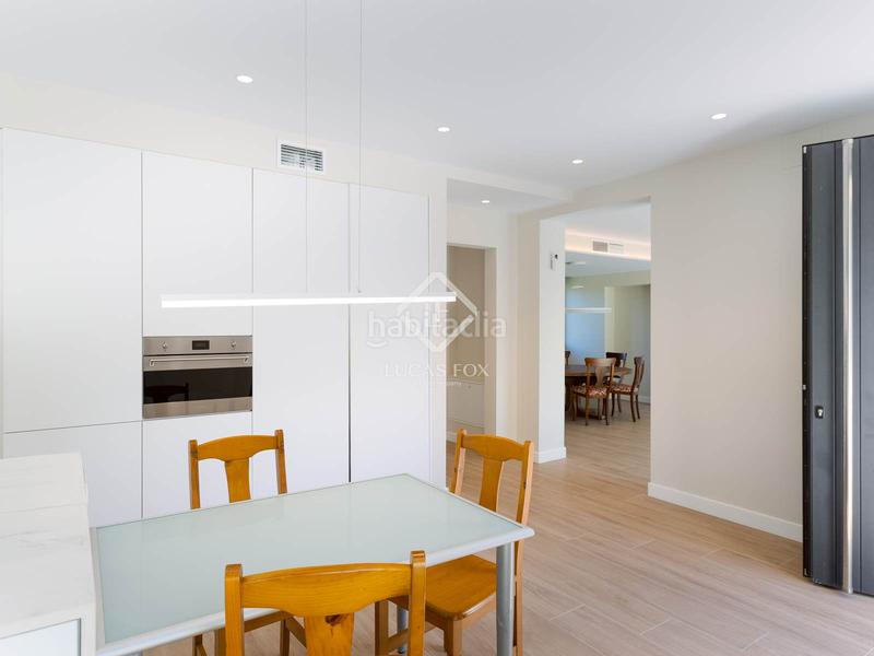 Foto d92b7800-3a2a-4125-97d3-648a2b03e47e. Chalet avec chauffage parking piscine dans Tiana