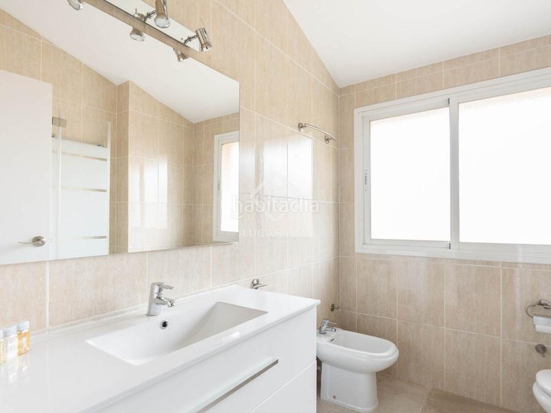 Foto cc0d8baa-3023-4a79-b8ea-d0d3b4f66699. Chalet avec chauffage parking dans Mira-sol Sant Cugat del Vallès