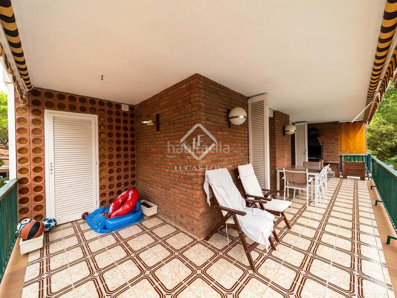 Foto 0d64fdeb-72d3-4431-b04b-018e29594bcd. Flat with heating parking pool in Gava Mar Gavà