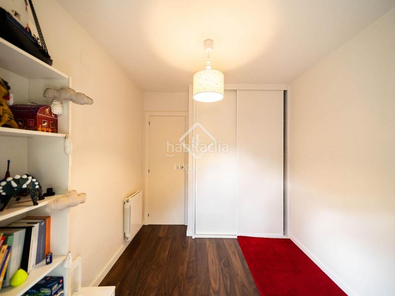 Foto ddcbaeed-7fbe-48f0-a602-5728a475415a. Flat with heating parking pool in Gava Mar Gavà