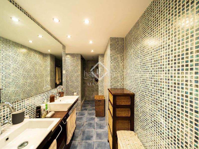 Foto fd12607c-f834-4617-94ab-8accd6ccad00. Flat with heating parking pool in Gava Mar Gavà