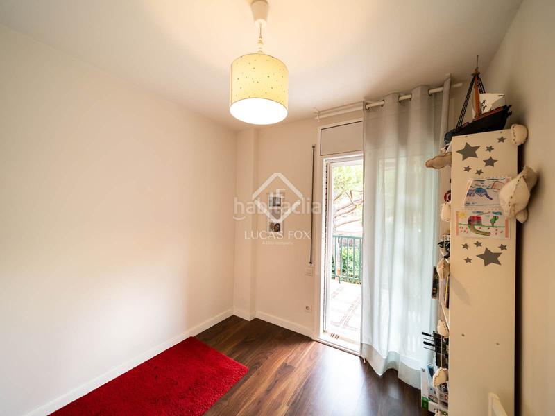 Foto fe91fda0-1a7b-4ebf-9a66-da053d449554. Flat with heating parking pool in Gava Mar Gavà