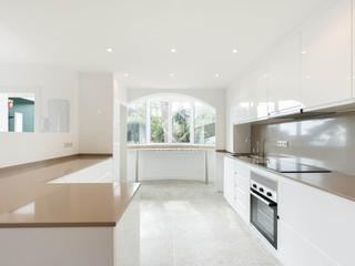 Xalet a El Poal. Casa adosadaesquinera totalmente reformada de 4 habitaciones y 3