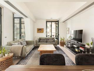 Affitto Appartamento in Dreta de l´Eixample. Piso de 169 m en el paseo de gracia, amueblado y totalmente equi