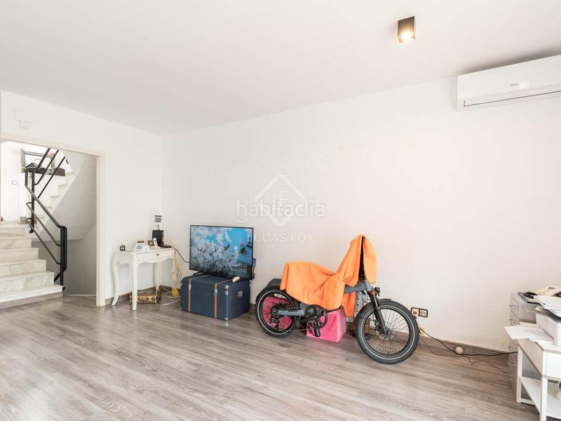 Foto 29390a02-06b7-4b71-b11c-3487f075df88. Chalet with pool in les botigues de Sitges Sitges