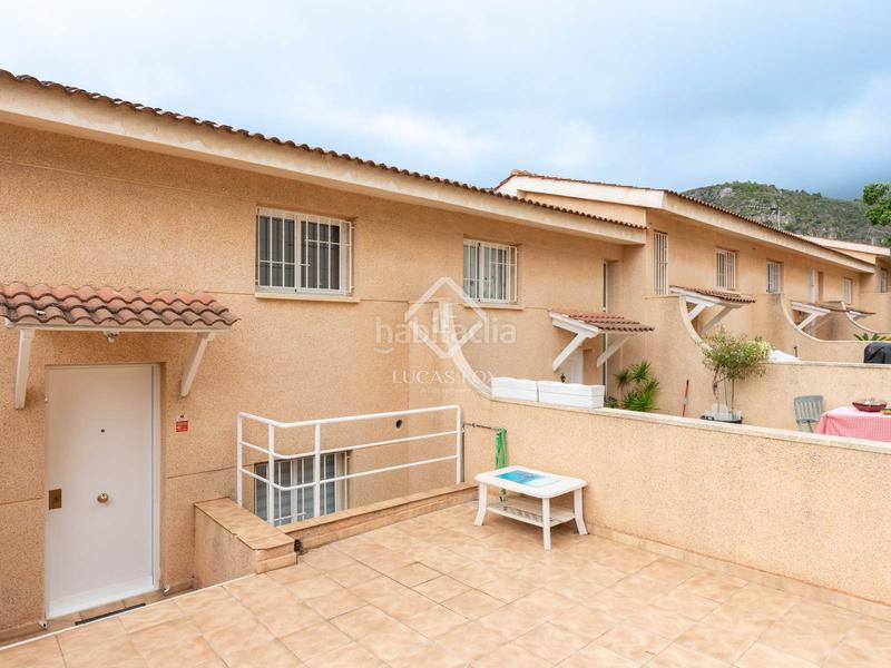 Foto d0ba7412-570c-4760-8d72-fa28ed673d0f. Chalet with pool in les botigues de Sitges Sitges