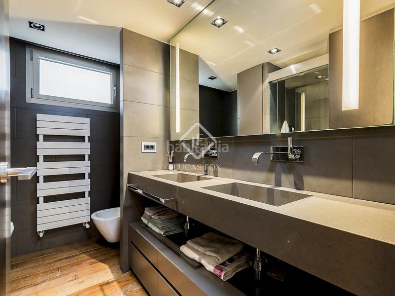 Foto 522769c8-7d9e-453b-b69e-b1f4d59a734e. Appartamento con riscaldamento parcheggio in Tres Torres Barcelona