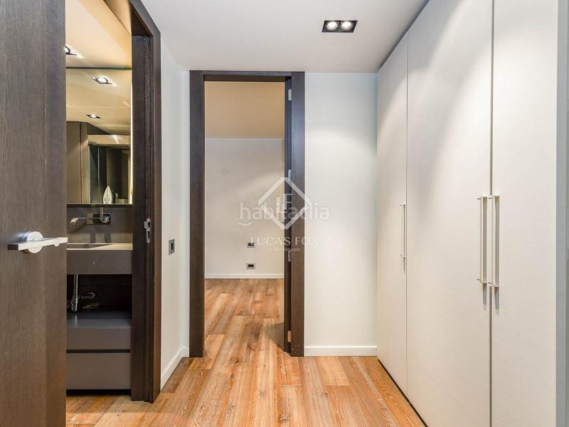 Foto 85b9100c-8c6b-4d33-b4e8-91a313bbb872. Appartamento con riscaldamento parcheggio in Tres Torres Barcelona