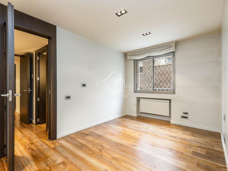 Foto a84e9e06-5d69-42d1-8263-bd9e0d3b321d. Appartamento con riscaldamento parcheggio in Tres Torres Barcelona