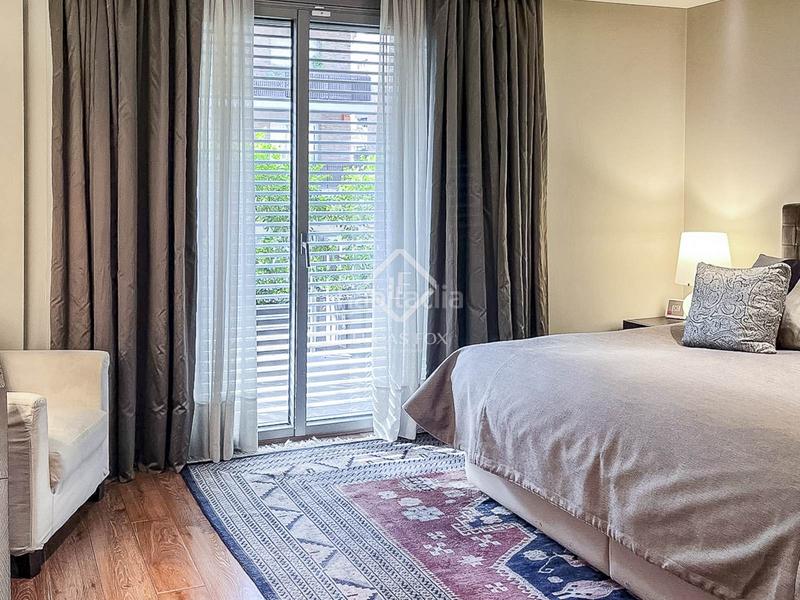 Foto deab9e40-1b2d-4dd0-8ab8-419a88556426. Appartamento con riscaldamento parcheggio in Tres Torres Barcelona