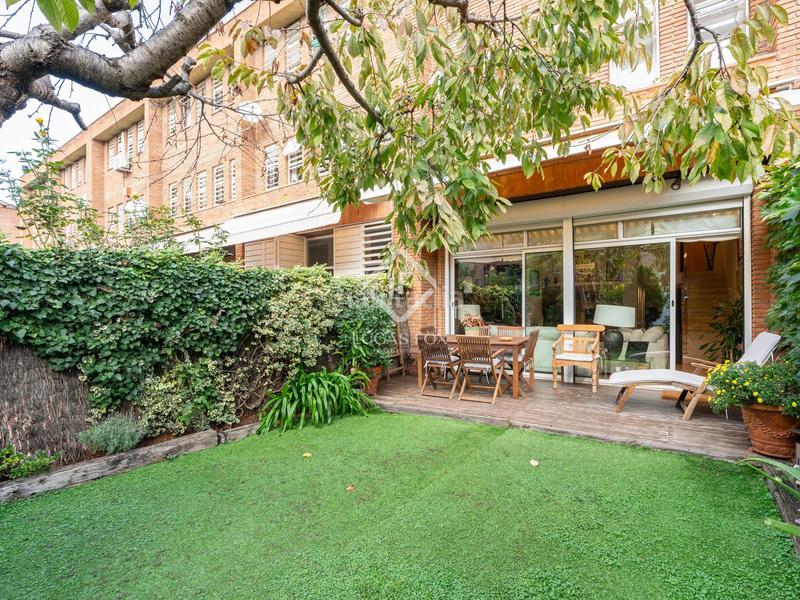 Foto 8d9dfda7-74e0-4d81-b856-1c34ef55688c. Chalet avec parking dans Sant Domènec Sant Cugat del Vallès