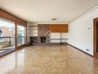 Àtic a Sant Gervasi - Galvany. Sofisticado ático tríplex, para reformar, con terrazas y piscina