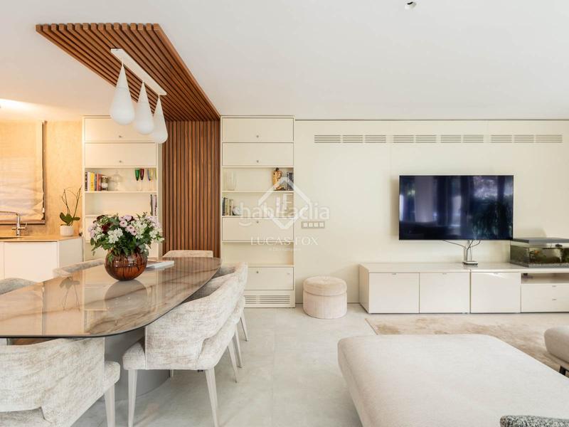 Foto 22717a2c-015c-4b4f-9857-0911df47b90d. Xalet amb calefacció aparcament piscina a Golf-Can Trabal Sant Cugat del Vallès