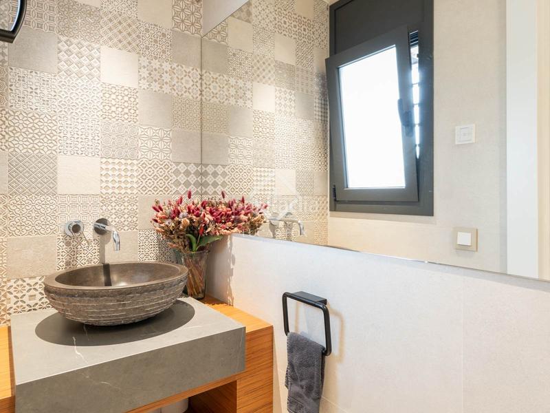 Foto 5e594db0-243c-48e3-9861-5ed85e5b81d3. Xalet amb calefacció aparcament piscina a Golf-Can Trabal Sant Cugat del Vallès