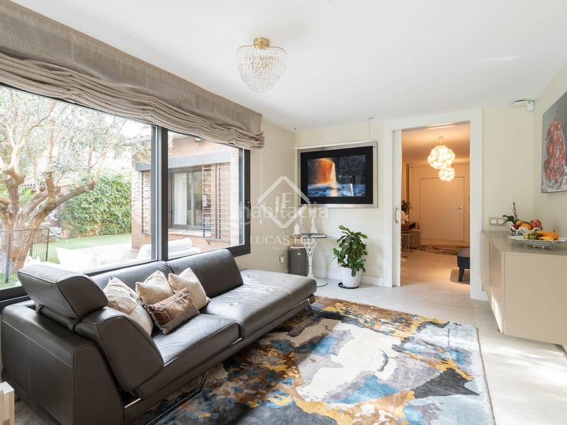 Foto 9442293a-7d75-4e0a-94ed-9f6a23af7f92. Xalet amb calefacció aparcament piscina a Golf-Can Trabal Sant Cugat del Vallès