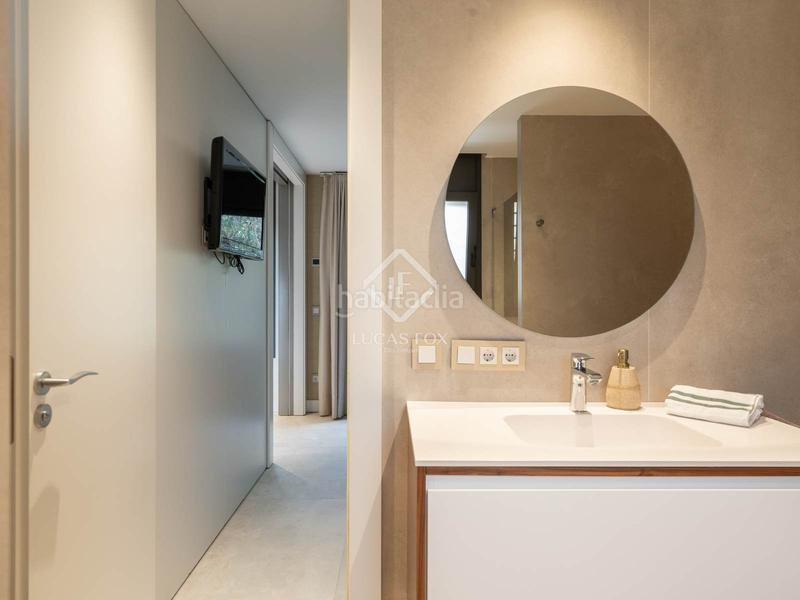 Foto 9cd74877-49aa-4e17-8f6b-4fd385df5175. Xalet amb calefacció aparcament piscina a Golf-Can Trabal Sant Cugat del Vallès