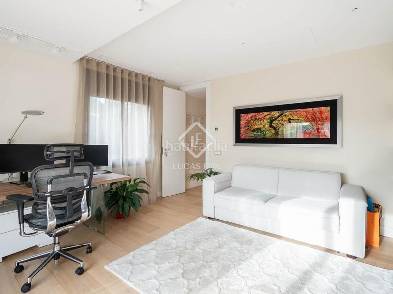 Foto c1d0c0c5-fffa-4745-b1be-4124efff18c1. Xalet amb calefacció aparcament piscina a Golf-Can Trabal Sant Cugat del Vallès