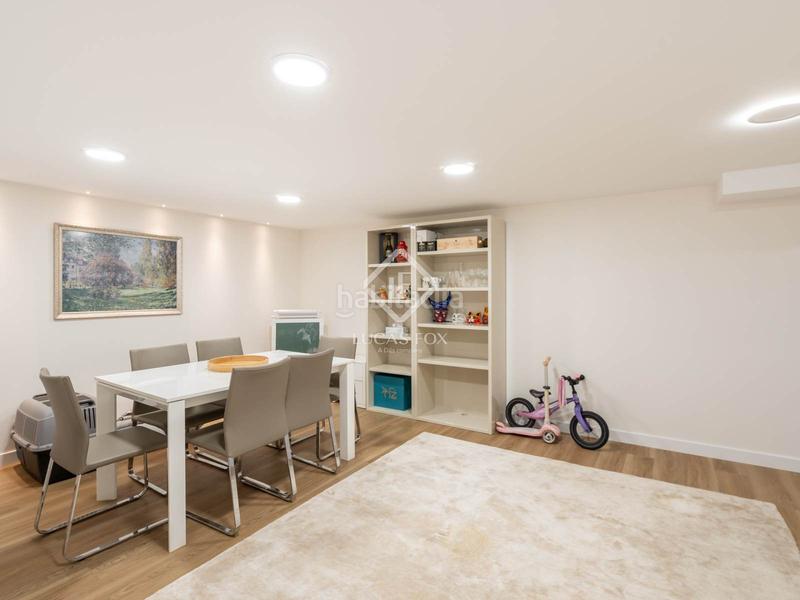 Foto f0790f3b-eeb7-43d7-9106-b76a16c57ee3. Xalet amb calefacció aparcament piscina a Golf-Can Trabal Sant Cugat del Vallès