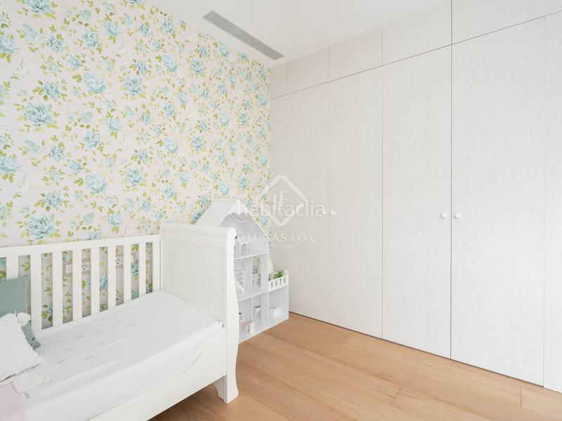 Foto f466a246-09b5-49d3-bc19-68b7f9f7ecdd. Xalet amb calefacció aparcament piscina a Golf-Can Trabal Sant Cugat del Vallès