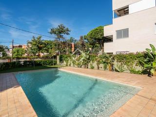Location Appartement à Baixador. Moderno piso de obra nueva en alquiler con tres dormitorios
