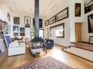 Chalet à La Floresta. Casa de diseño exclusivo de 454 m, con 4 dormitorios, 5 baños y