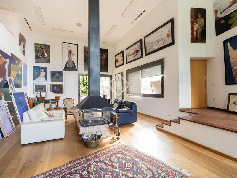 Foto 2afe6784-5e30-4fa5-ae8a-d64fc19798fa. Xalet amb calefacció aparcament piscina a La Floresta Sant Cugat del Vallès