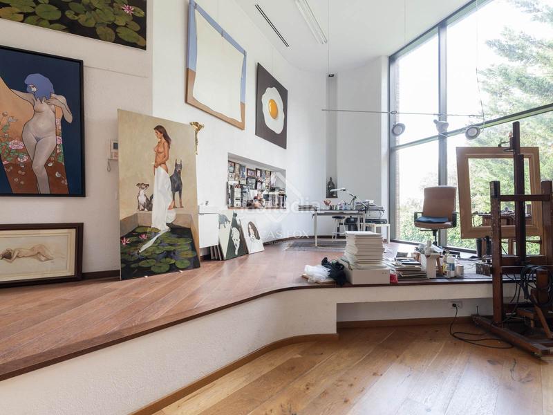 Foto 3759f194-2760-4ff0-96a9-ae74fc6b2f06. Xalet amb calefacció aparcament piscina a La Floresta Sant Cugat del Vallès