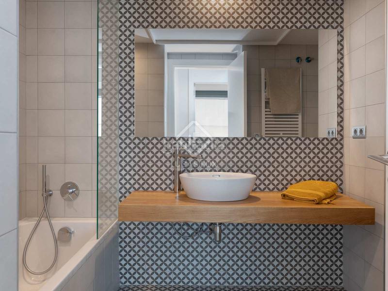 Foto 02cb67d3-6adb-4d5e-a29b-386657bc59ba. Pis amb calefacció aparcament a Centre Lloret de Mar