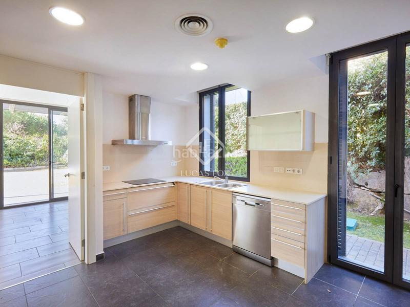 Foto 44ed0d82-3e48-49d7-94ff-e3be0f1d66a2. Xalet amb calefacció aparcament piscina a El Balís - Can Calella Sant Vicenç de Montalt