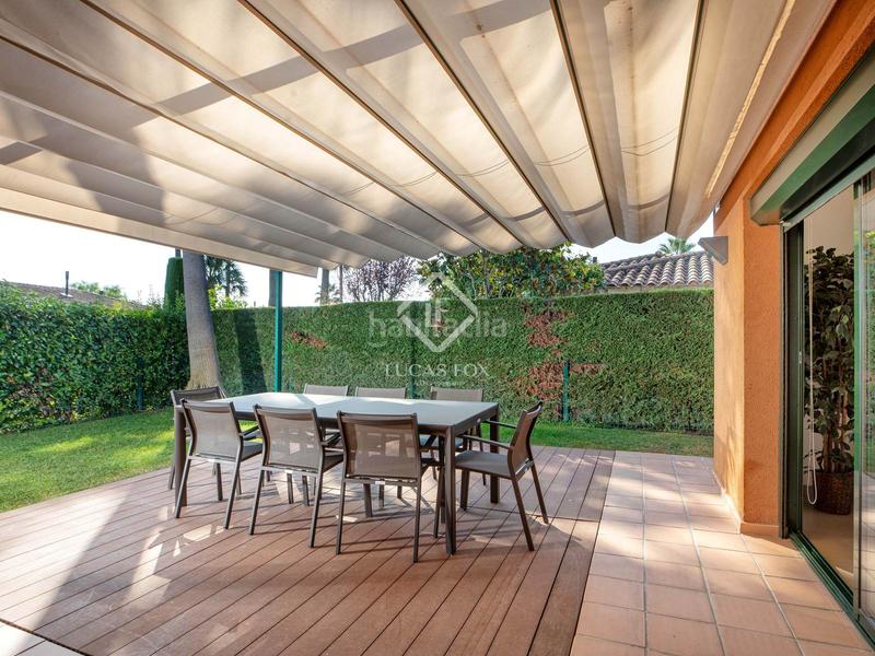 Foto 05d0e5bf-da95-477b-8de4-d1878135c839. Chalet avec piscine dans Navata