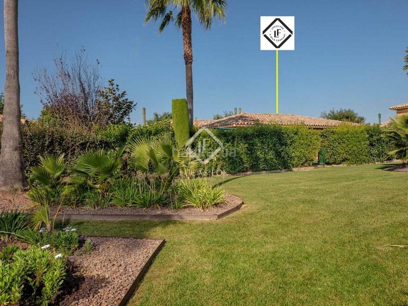 Foto 5d00a6d9-ee32-4d76-ba23-bae2588fe21f. Chalet avec piscine dans Navata