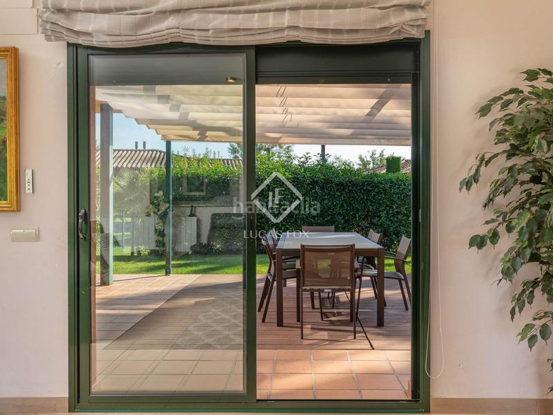 Foto e55f521f-71ad-4fc7-8bd2-af55c134e755. Chalet avec piscine dans Navata