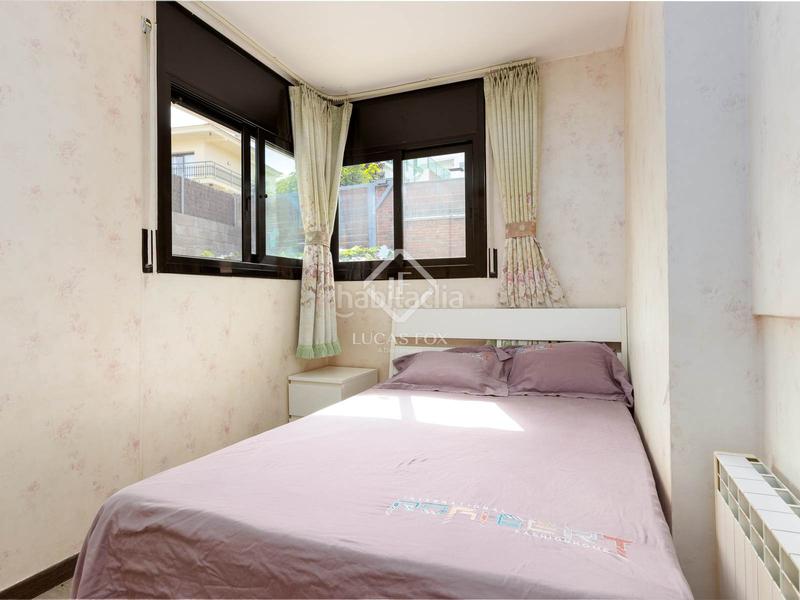 Foto 78544d31-e318-4eb0-a663-5291e981f01b. Xalet amb calefacció aparcament piscina a Vallromanes