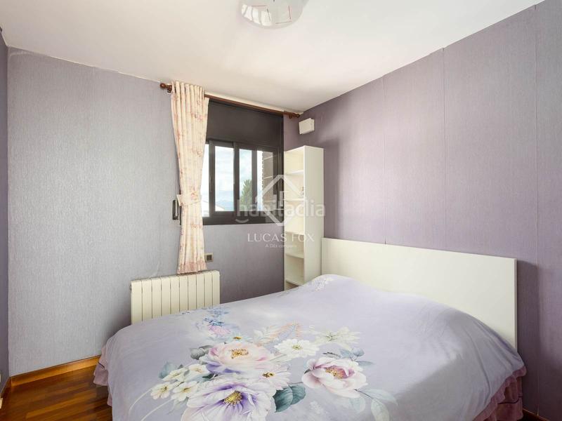 Foto ce9dff46-e897-406c-a813-c0d096570b14. Xalet amb calefacció aparcament piscina a Vallromanes