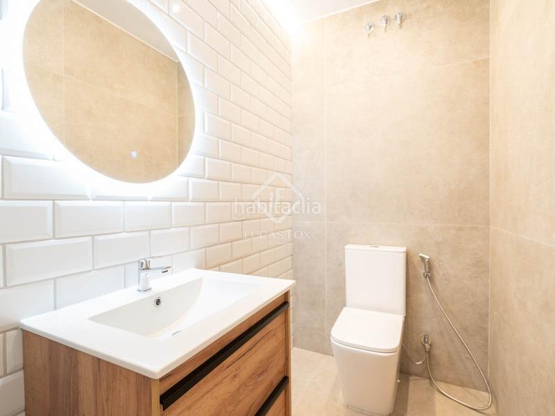 Foto 4b1e2231-0017-4d28-b5ce-dd2b2aa7c267. Chalet avec chauffage dans Centre Sant Boi de Llobregat