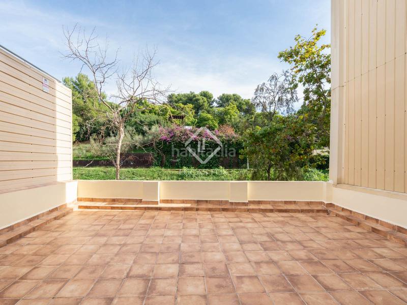 Foto b3055887-e5eb-4307-bb62-6dfcd90e15e3. Chalet avec chauffage dans Centre Sant Boi de Llobregat