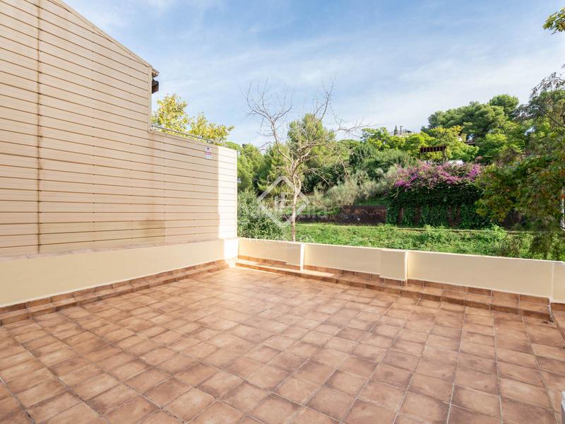 Foto ec831c82-e75f-49dc-b256-5bfd85973e55. Chalet avec chauffage dans Centre Sant Boi de Llobregat