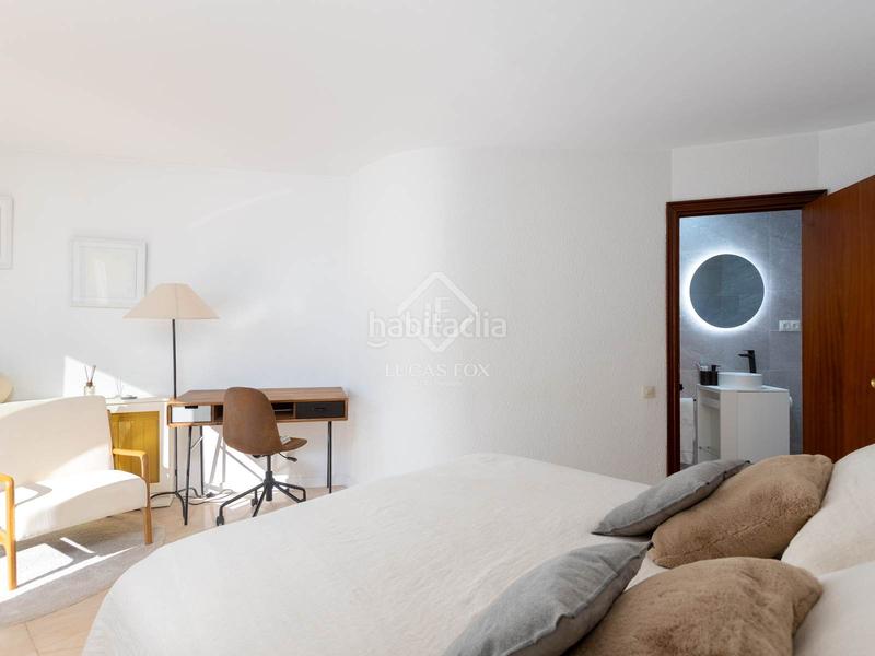 Foto ef3aa82c-c821-4862-9982-d9bb773bc3a2. Chalet con riscaldamento parcheggio piscina in Alella