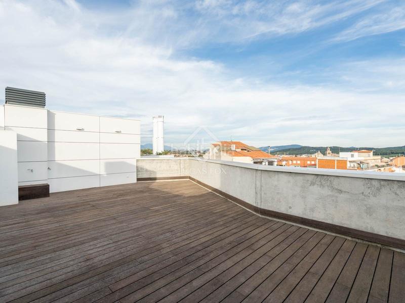 Foto 3cc5dff0-2b45-4e31-b794-da2a67f68a80. Penthouse with heating parking in Centre - Estació Sant Cugat del Vallès